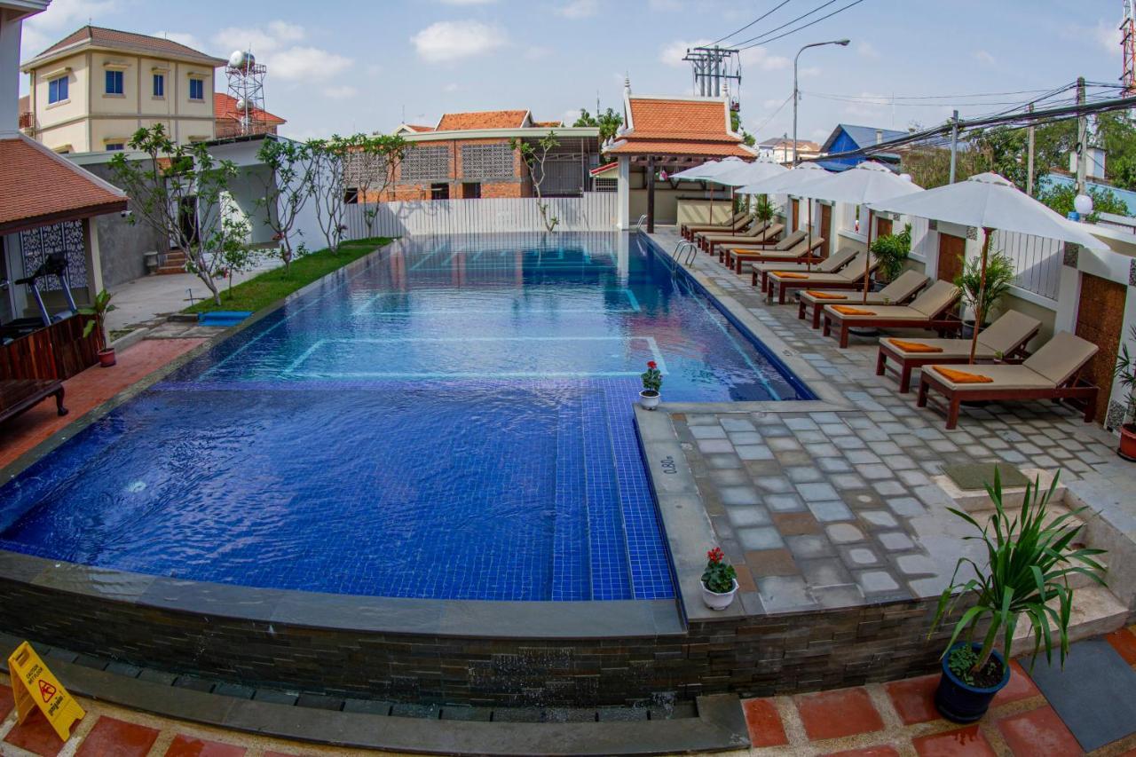Kampong Thom Palace Hotel Zewnętrze zdjęcie