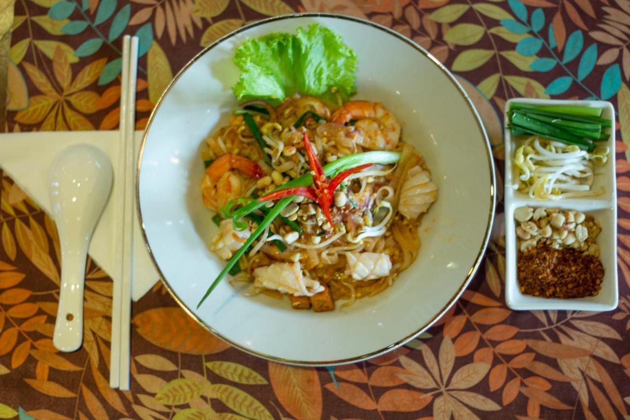 Kampong Thom Palace Hotel Zewnętrze zdjęcie